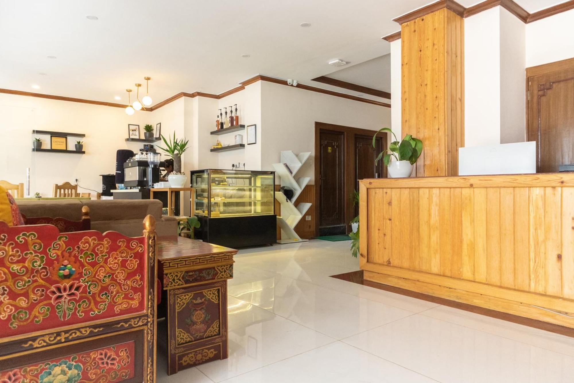 Hotel Yakroo Manang Kathmandu Exterior foto